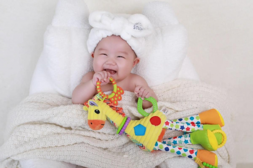 济宁六个月宝宝突然发烧