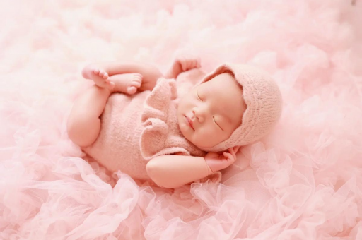 济宁宝宝下巴后缩